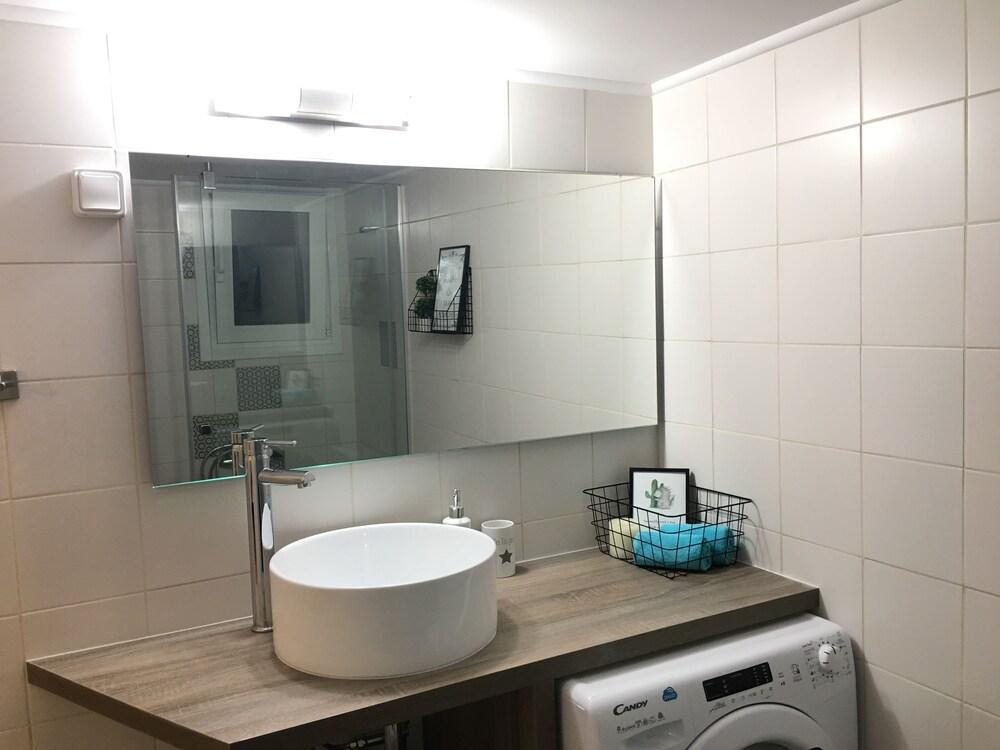 Athina Apartments Афіни Екстер'єр фото
